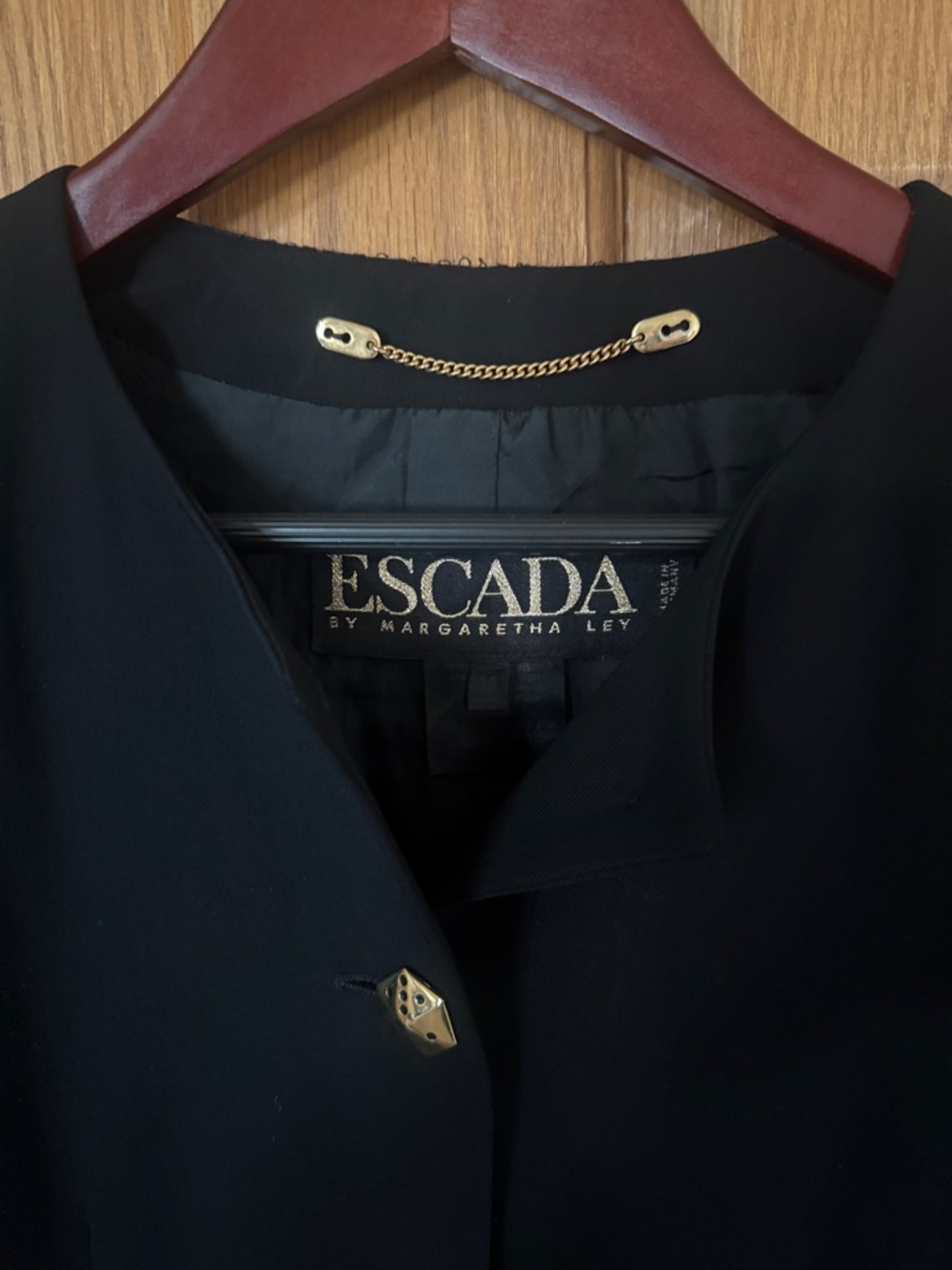 Escada VINTAGE Black Tailored Jacket with SHINY Gold DICE Buttons 36 - Picture 2 of 4